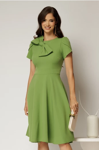 Rochie scurta verde fistic cu croi clos si funda ampla