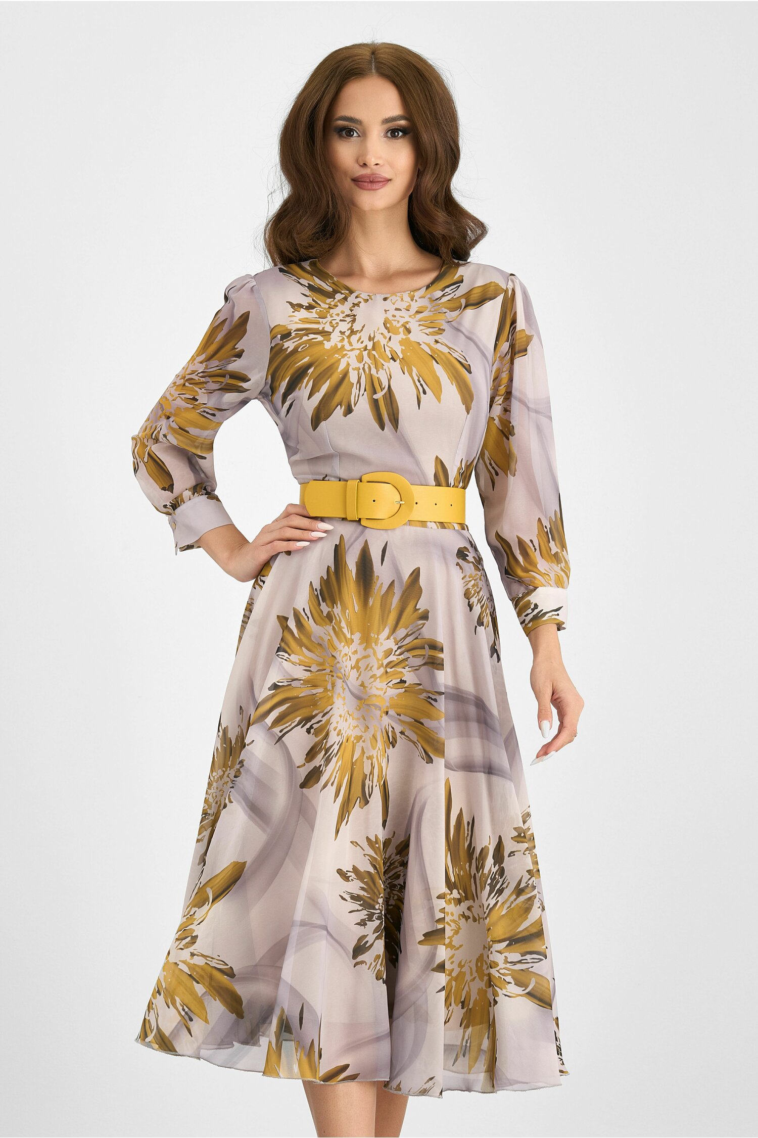 Rochie Selena bej cu imprimeu floral galben mustar
