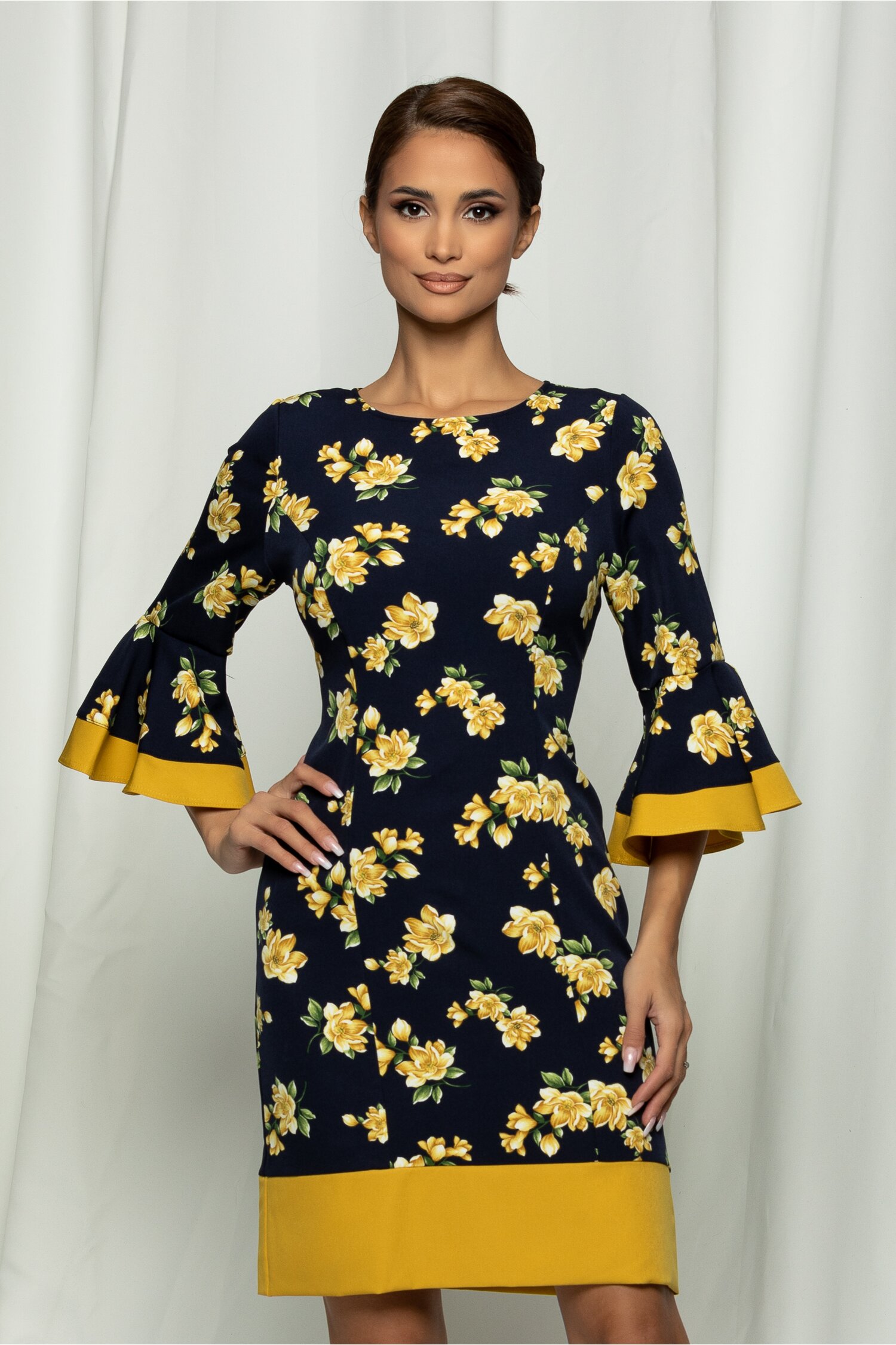 Rochie Sofia bleumarin cu imprimeu floral galben dyfashion.ro imagine 2022 13clothing.ro