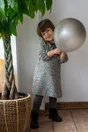 Rochita pentru fetite Dy Fashion din tricot alba cu picatele colorate