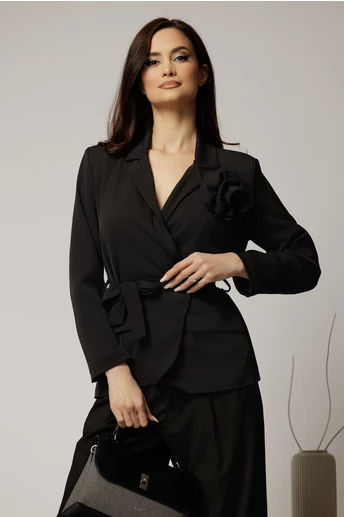 Sacou negru cu floare la bust si cordon in talie