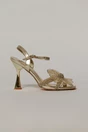 Sandale aurii cu accesoriu floare si barete stralucitoare, 2, dyfashion.ro