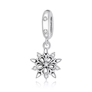 сребърен талисман Elegant Snowflake Drop