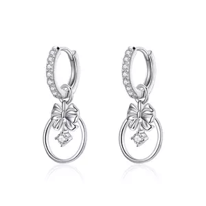 Сребърни обеци Glamour Bowknot Hoops