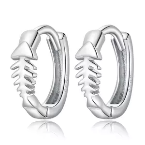 Ezüst halcsont fülbevaló