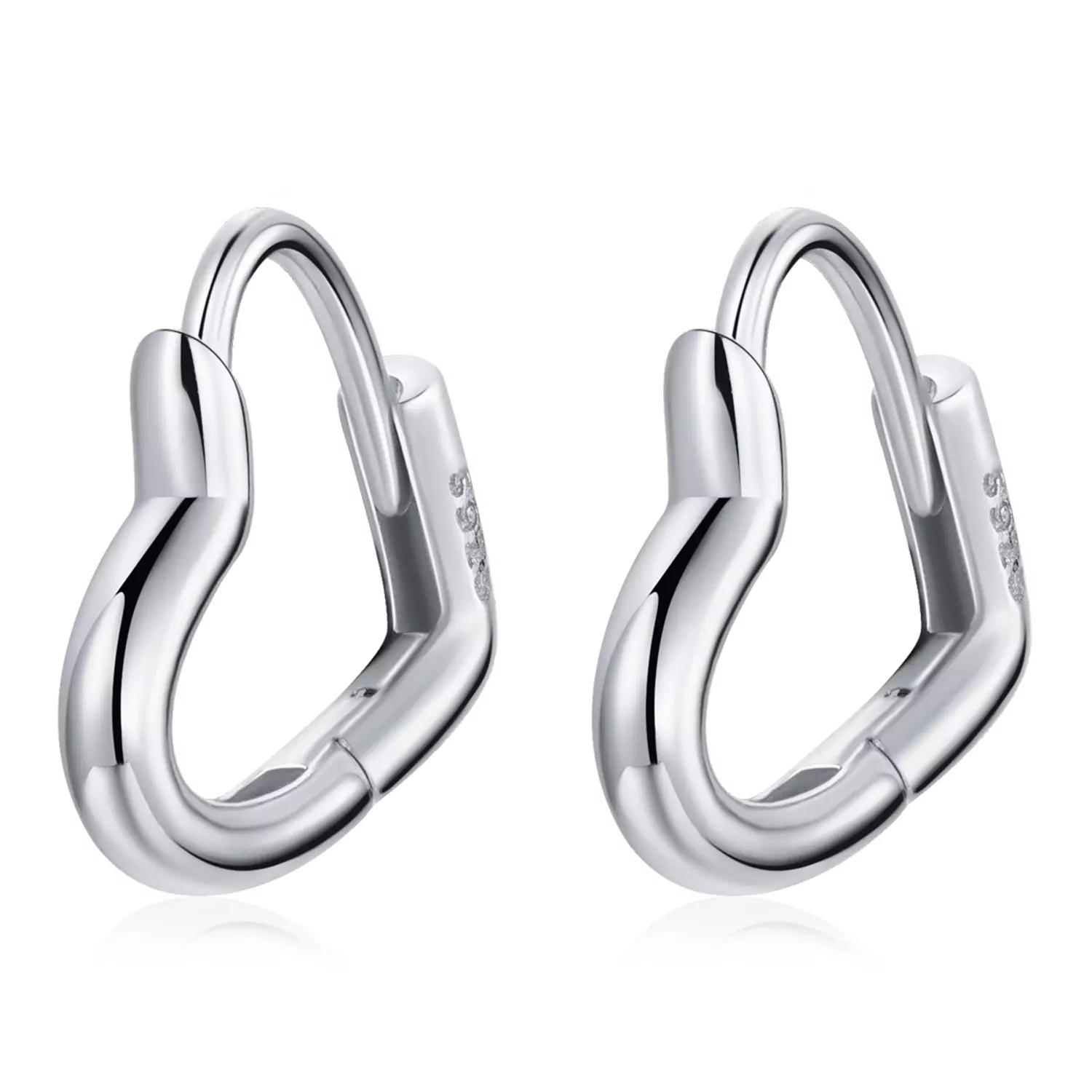 Ezüst Lovely Little Hearts fülbevaló