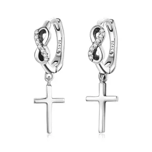 Infinity Cross ezüst fülbevaló