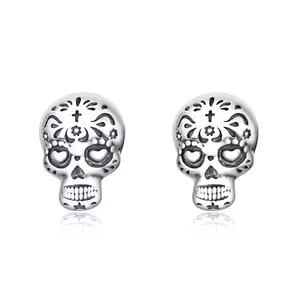 Vintage Skulls ezüst fülbevaló