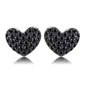 Cercei din argint Heart Black Spinel