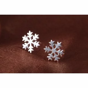 Cercei din argint Little White Snowflake