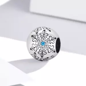 Talisman din argint Blue Snowflake