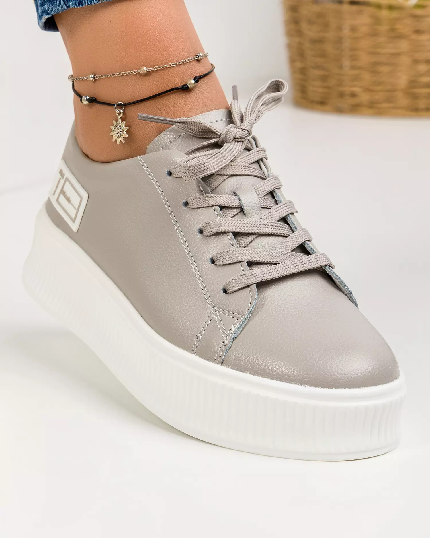 aw2023-31-aw2023-31l-greyleather-54061-2.webp