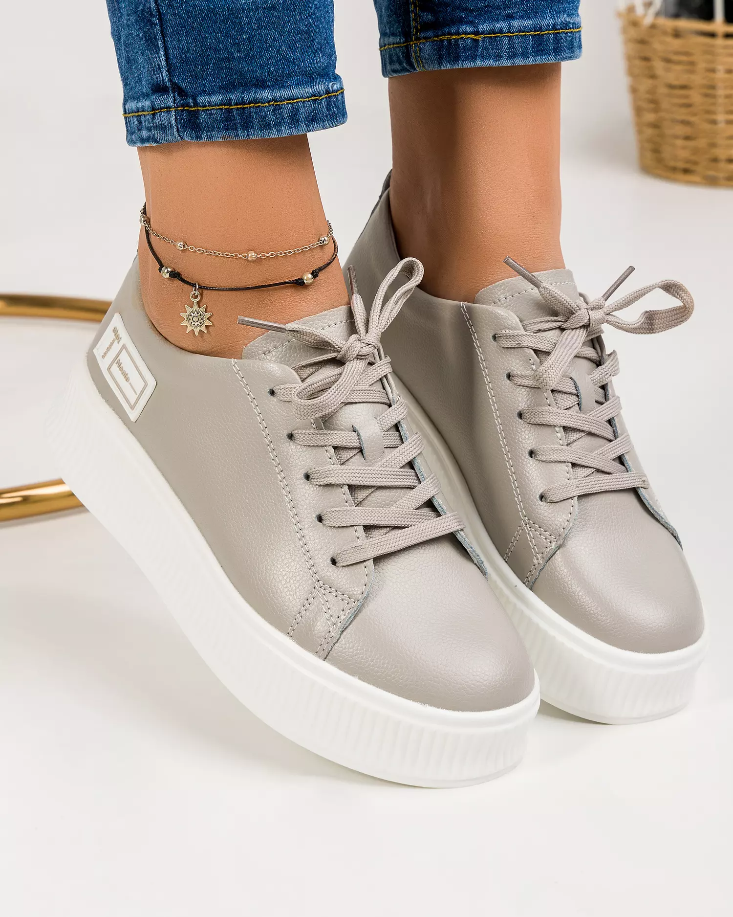 aw2023-31-aw2023-31l-greyleather-54064-2.webp