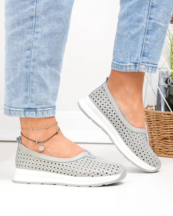 Balerini dama piele naturala gri perforati cu talpa flexibila T-9003