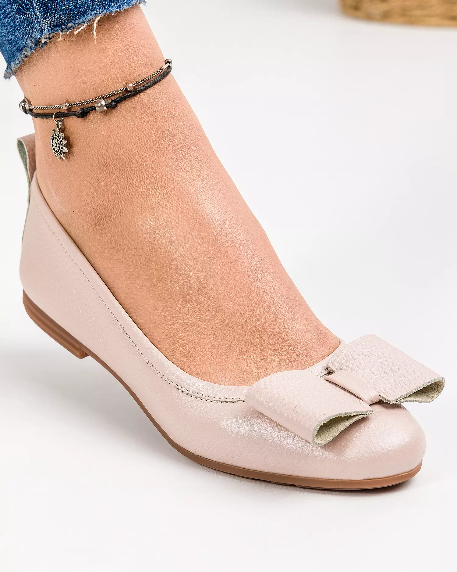 balerini-dama-piele-naturala-roz-sidef-cu-talpa-flexibila-si-fundita-ba004-49918-2.webp