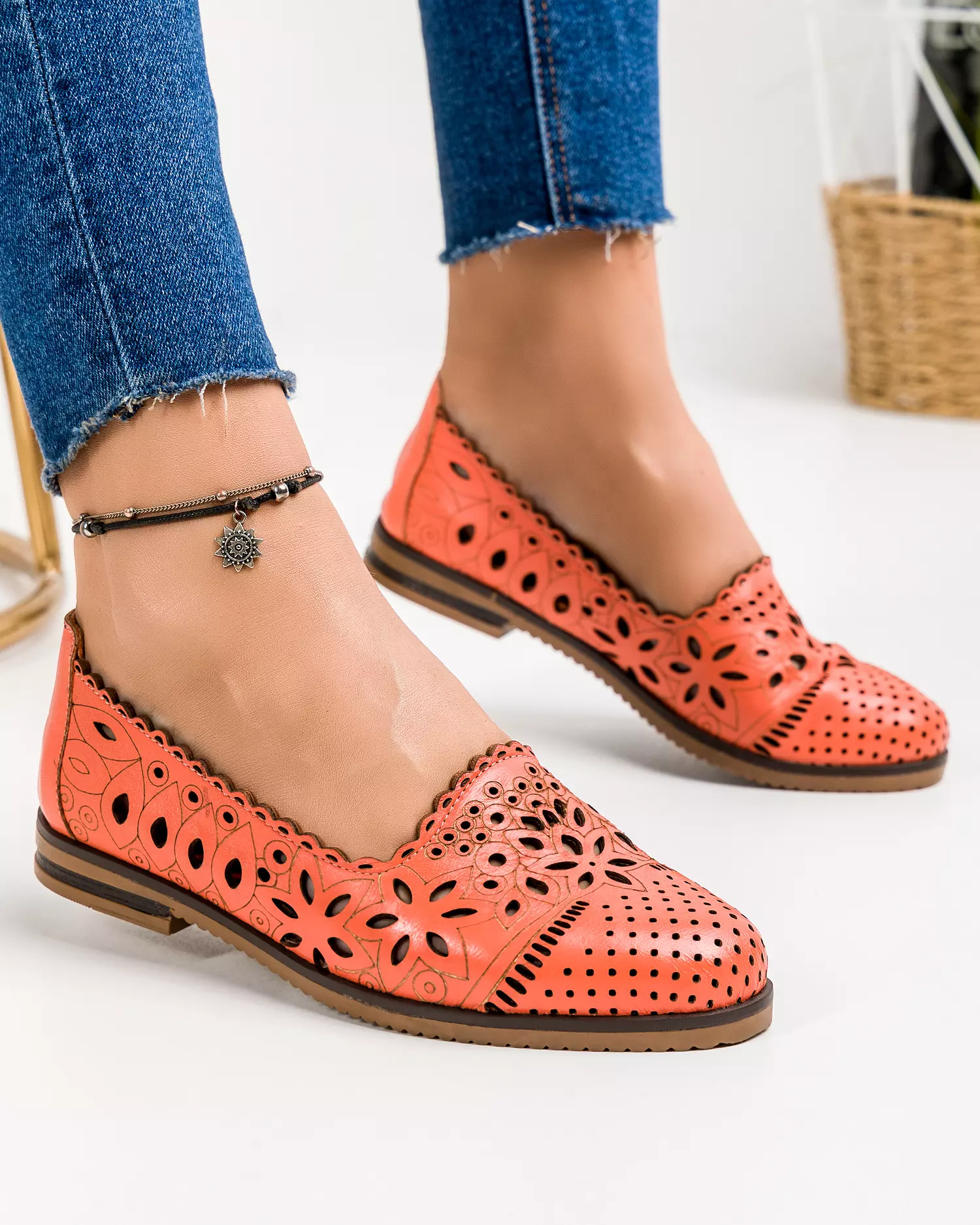 balerini-piele-naturala-portocalii-cu-model-perforat-ak2030-50851-2.webp