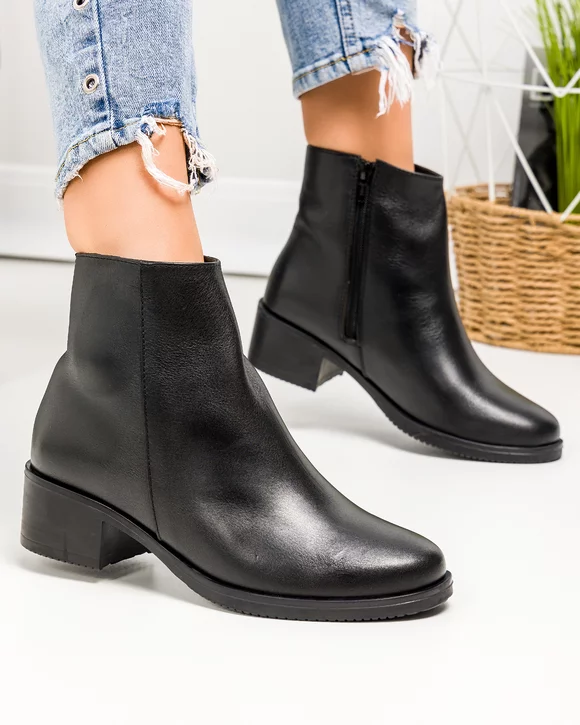 Botine dama captusite piele naturala negre IN805