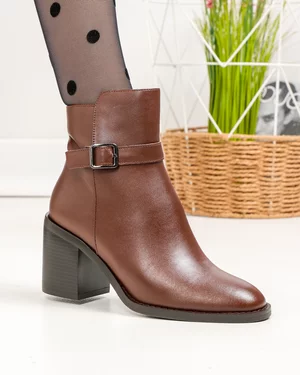 Botine dama piele naturala maro cu inchidere fermoar si toc gros SN5002-1