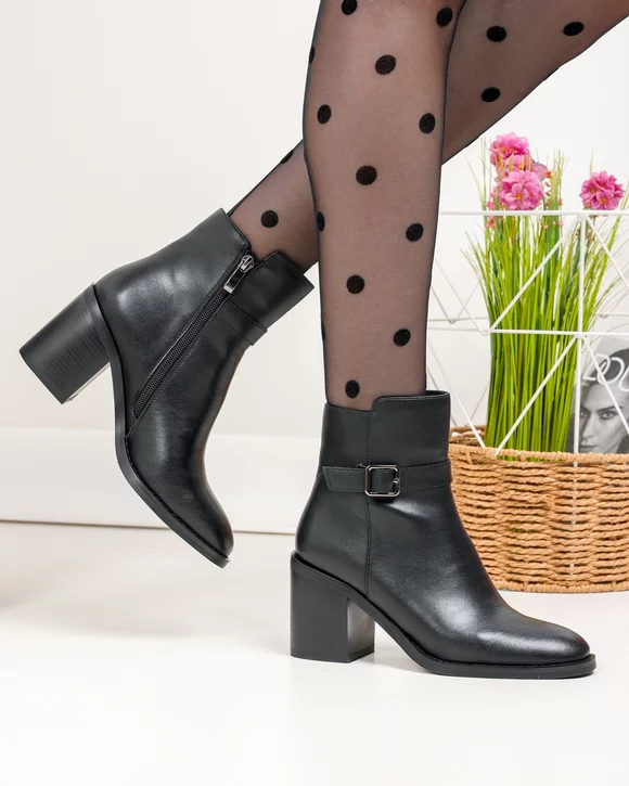 Botine - Botine dama piele naturala negre cu toc gros captusite SN5002