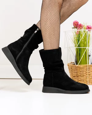 Cizme - Cizme dama piele naturala intoarsa negre cu inchidere fermoar TN6436-1