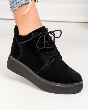 Ghete captusite piele naturala intoarsa negre cu inchidere siret si fermoar T-5106