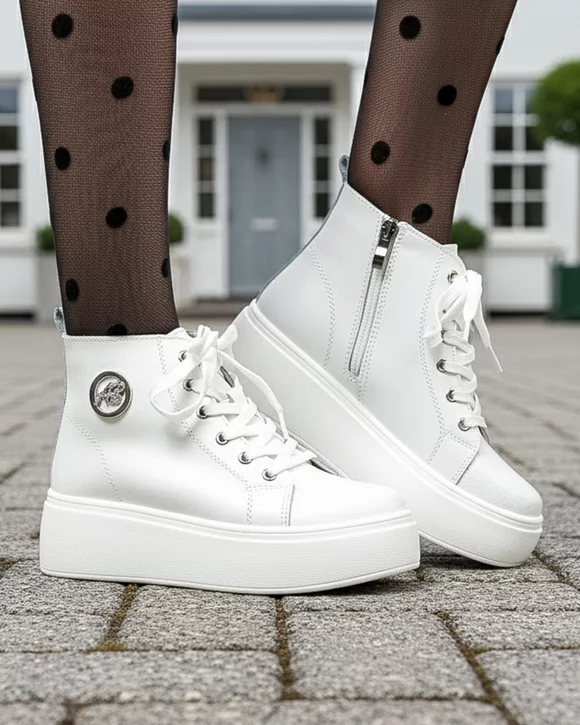 Ghete dama piele naturala albe cu inchidere fermoar imblanite T7022