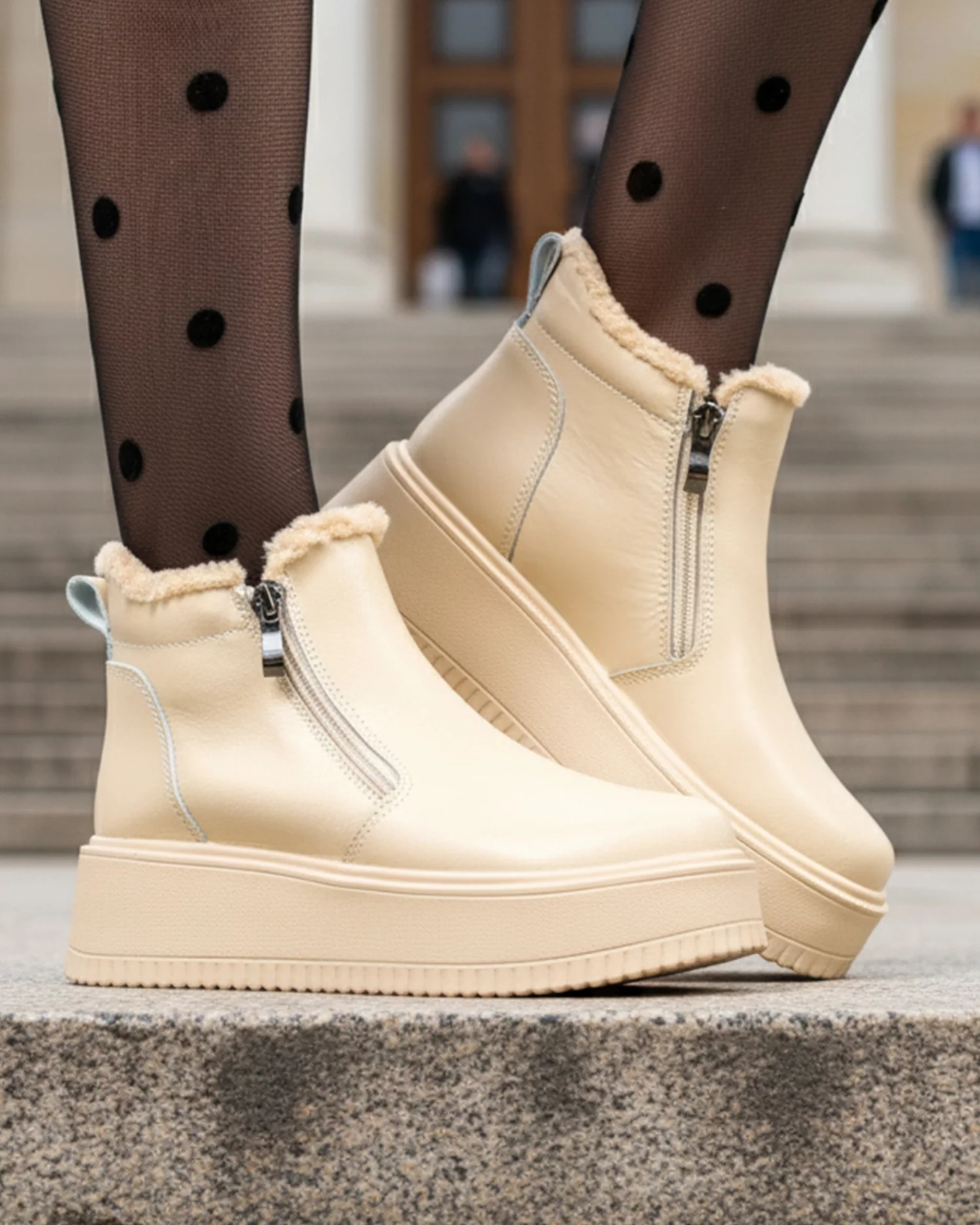 ghete-dama-piele-naturala-bej-cu-dublu-fermoar-si-talpa-groasa-t7008-98950-2.webp