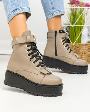 Ghete dama piele naturala bej cu talpa groasa si inchidere fermoar PCI078