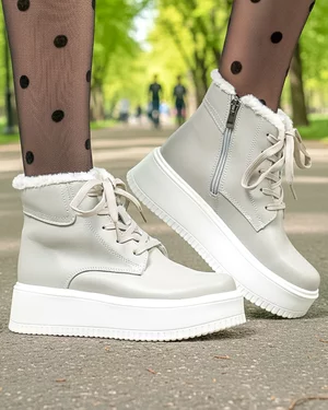 Ghete dama piele naturala gri cu talpa alba imblanite T7018