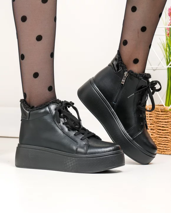 Ghete dama piele naturala imblanite negre cu inchidere sireturi si fermoar T7020