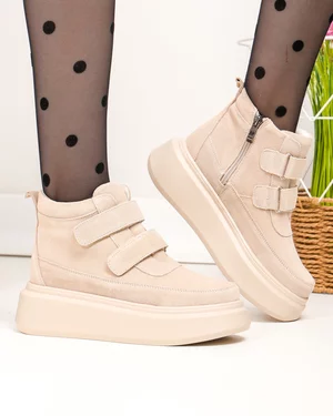 Ghete - Ghete dama piele naturala intoarsa bej cu inchidere fermoar si barete cu scai T7005