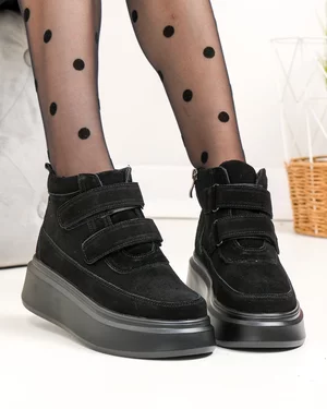 Ghete dama piele naturala intoarsa negre captusite T7005