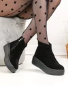 Ghete dama piele naturala intoarsa negre captusite T7027 6