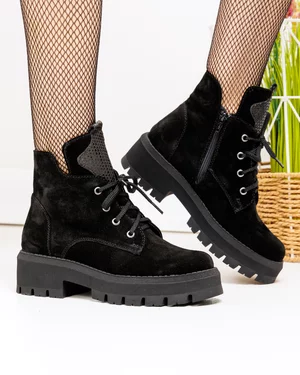 Ghete dama piele naturala intoarsa negre PCI048V