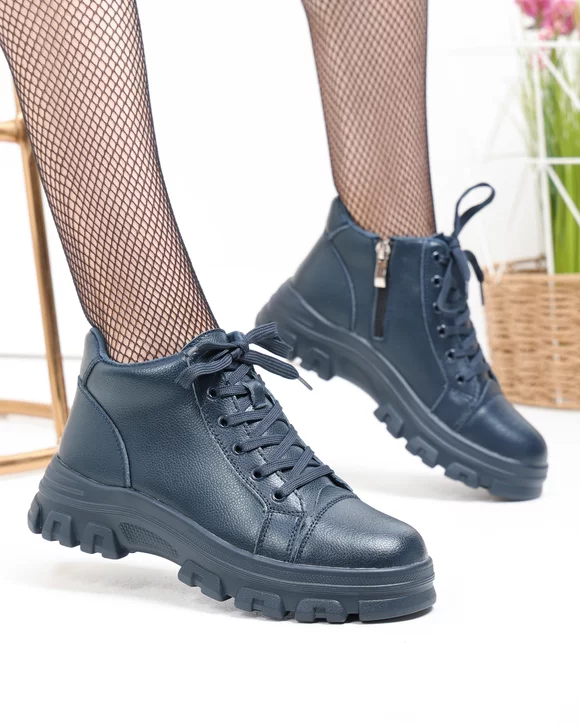 Ghete scurte dama piele naturala bleumarin cu fermoar si talpa groasa F005-017