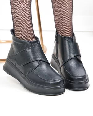 Ghete scurte dama piele naturala negre cu inchidere scai si fermoar T3085