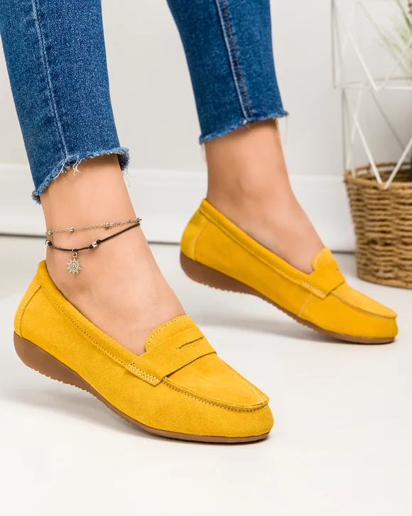 Mocasini dama piele naturala intoarsa mustar cu inchidere slip-on F003-634