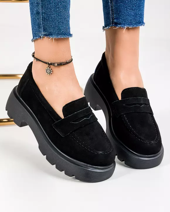 Mocasini dama piele naturala intoarsa negri cu accesoriu si talpa groasa T-3203