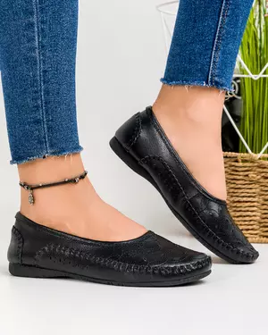 Mocasini Negri Piele Naturala Cu Model Perforat VK1024-9