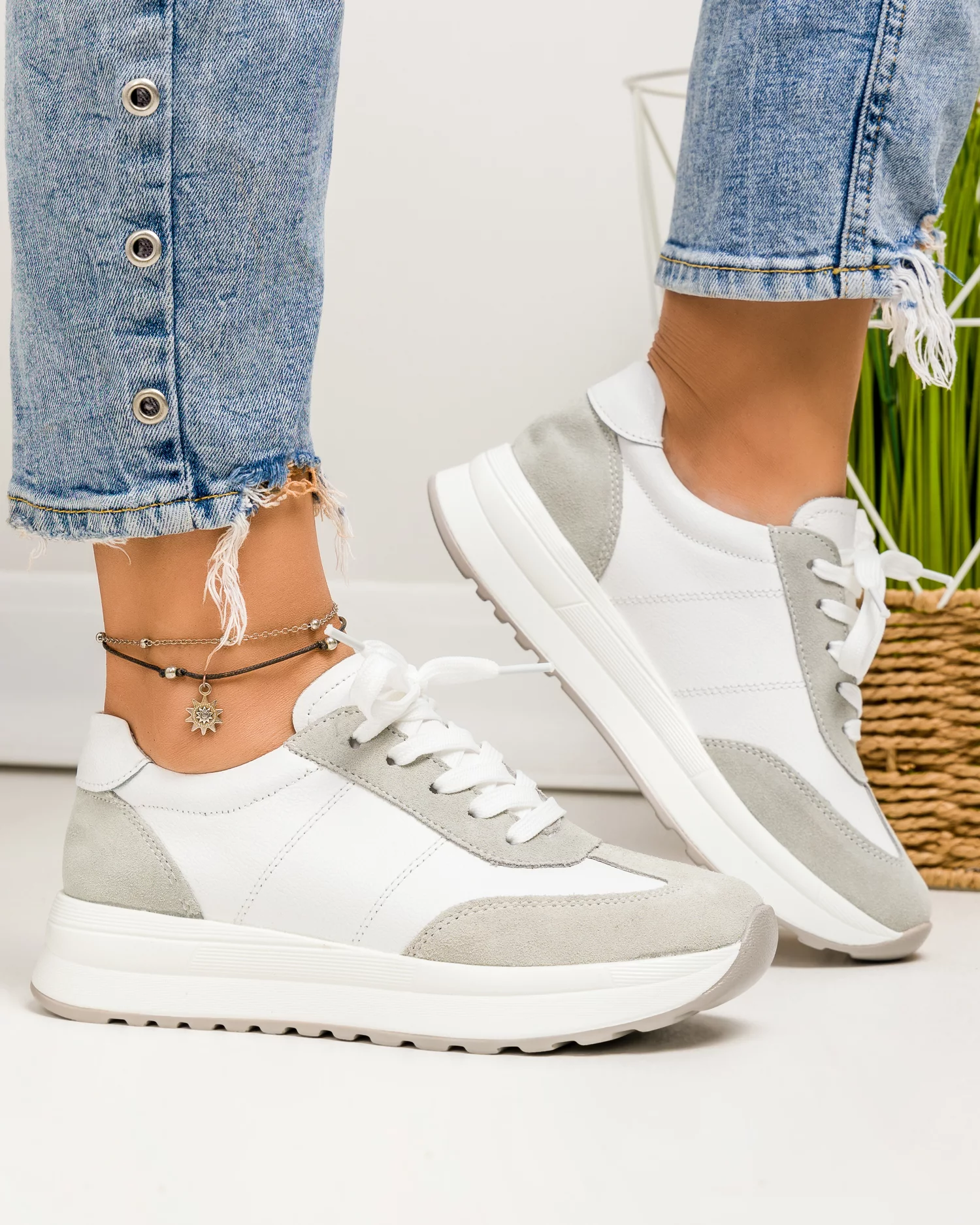 pantofi-casual-dama-piele-naturala-alb-cu-gri-partial-piele-intoarsa-jy5290-80629-2.webp