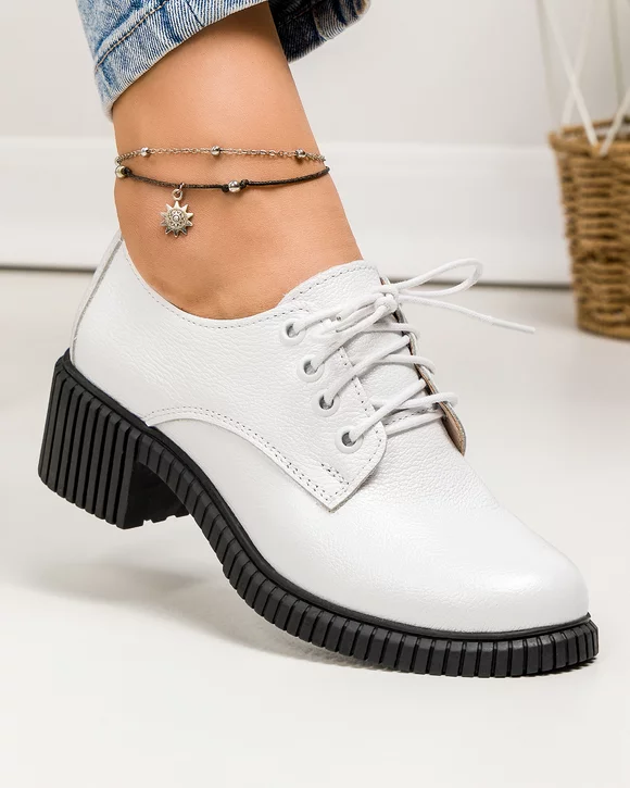 Pantofi casual dama piele naturala alb perlat cu inchidere sireturi PC836