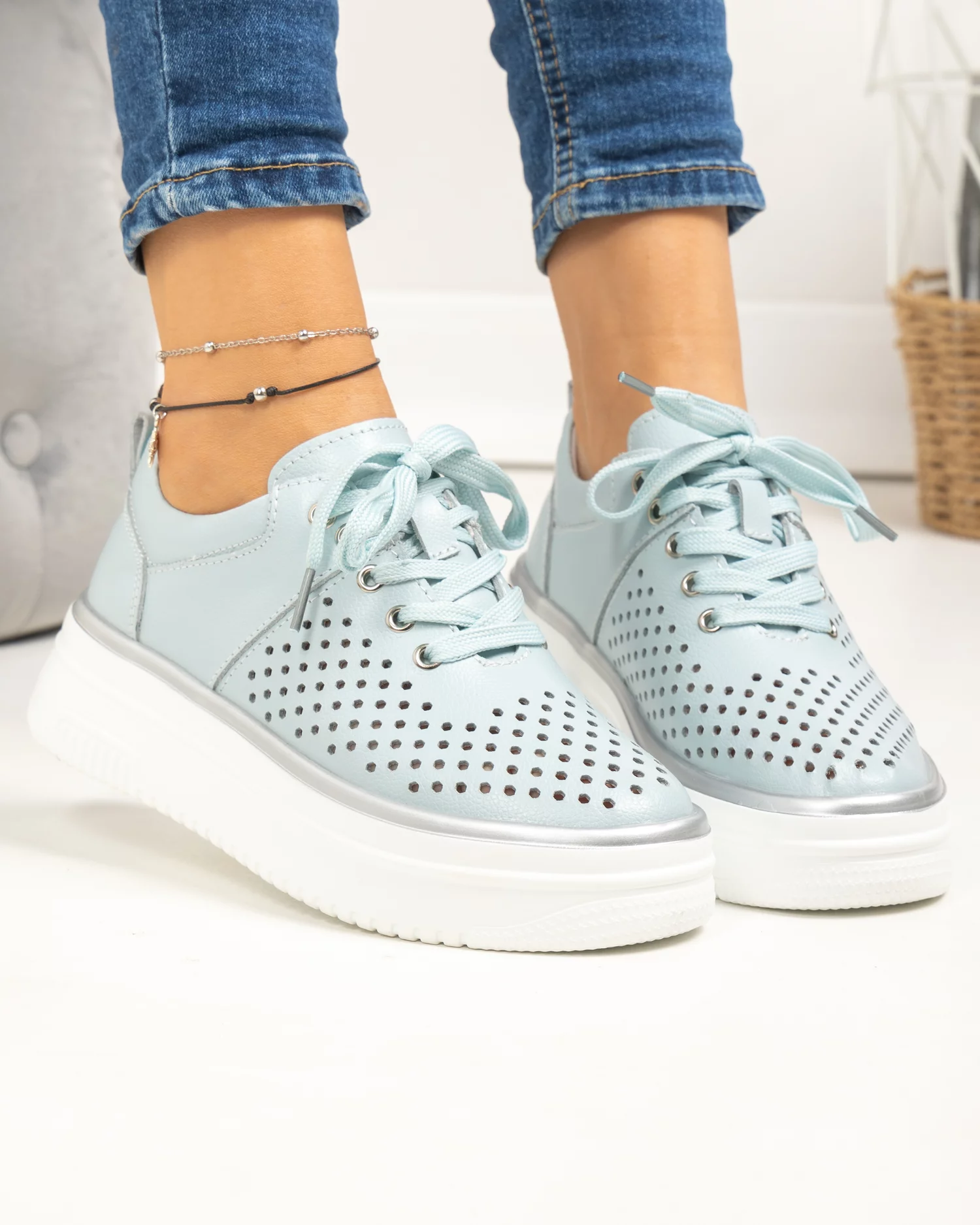 pantofi-casual-dama-piele-naturala-albastri-perforati-cu-inchidere-sireturi-t-5911-86158-2.webp