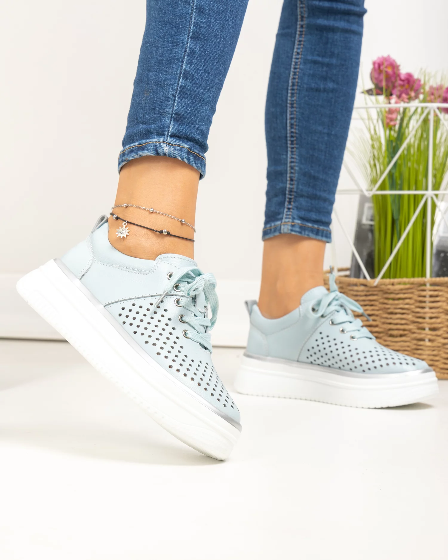 pantofi-casual-dama-piele-naturala-albastri-perforati-cu-inchidere-sireturi-t-5911-86164-2.webp