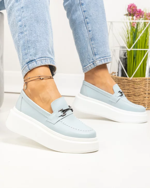 Pantofi casual dama piele naturala albastru deschis cu inchidere slip-on T-5906