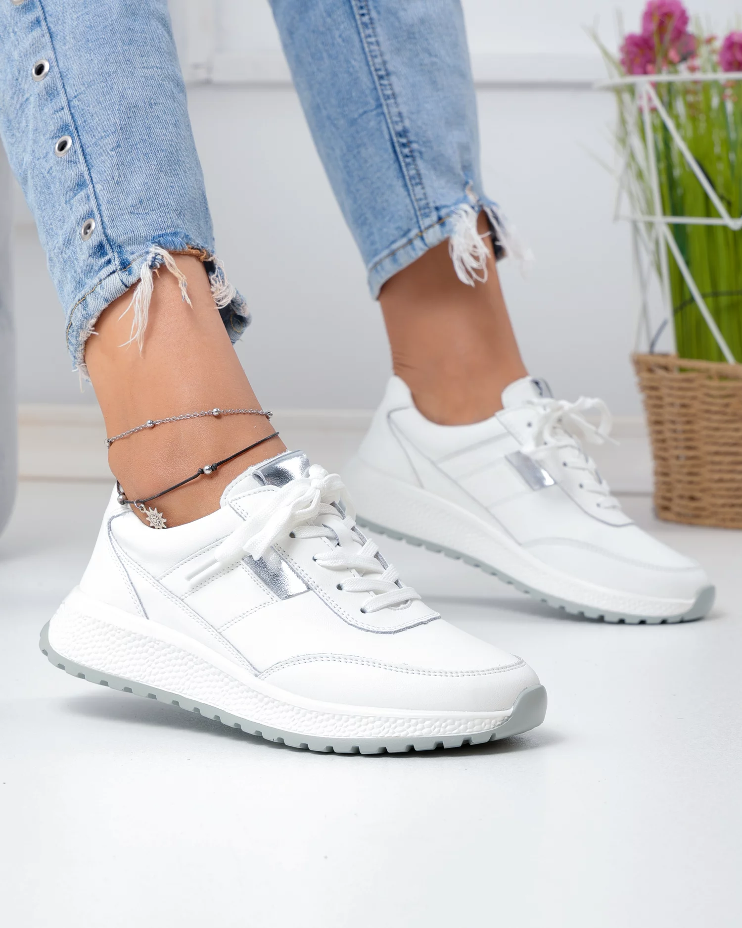 pantofi-casual-dama-piele-naturala-albi-cu-argintiu-f001-973-103201-2.webp