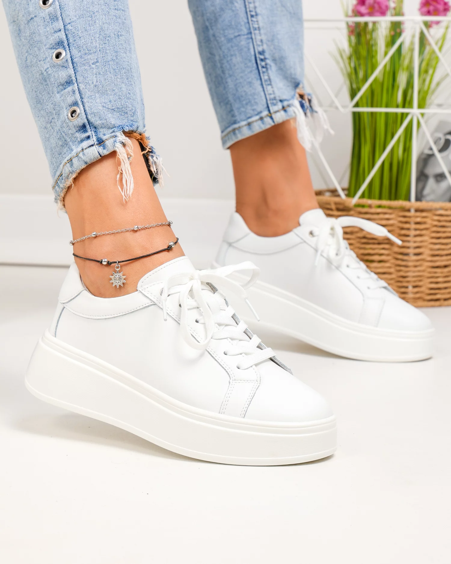 pantofi-casual-dama-piele-naturala-albi-cu-inchidere-sireturi-f001-872-97612-2.webp