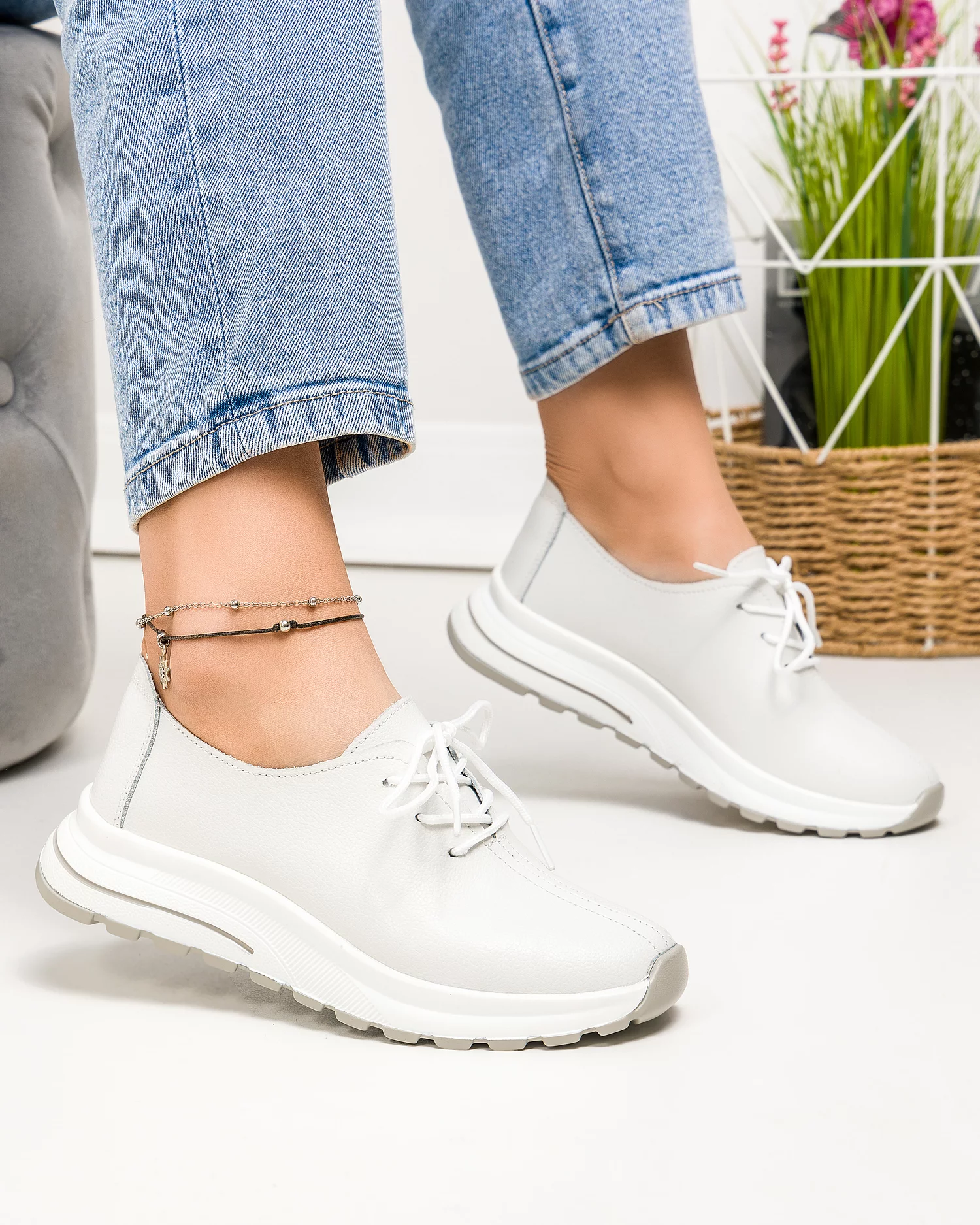 pantofi-casual-dama-piele-naturala-albi-cu-inchidere-sireturi-t-5931-68119-2.webp