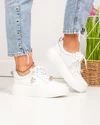 Pantofi casual dama piele naturala albi cu varf rotund si aplicatii F002-452 1