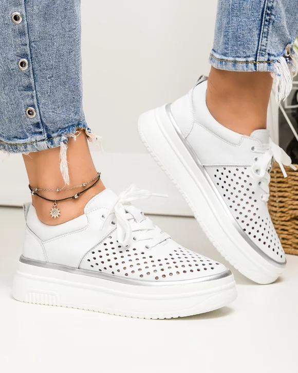 Pantofi casual dama piele naturala albi perforati cu inchidere sireturi T-5911