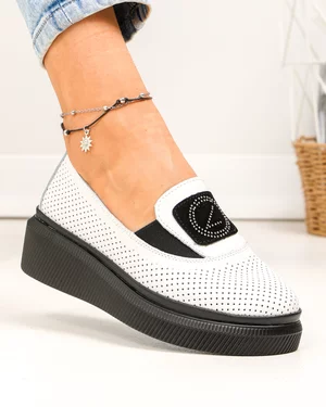Pantofi casual dama piele naturala albi perforati cu inchidere slip-on JY3871